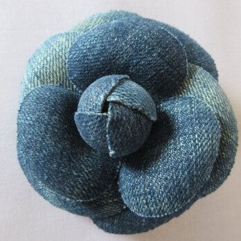 デニムのカメリア