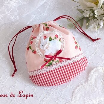 可愛いうさぎの春色巾着(イチゴ柄）