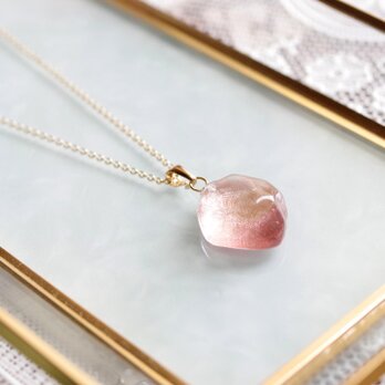 レジンアート　鉱物ペンダント〈花園〉