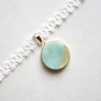 【受注製作】レジンアート　ラウンドモチーフとタティングレースとサテンリボンのチョーカー〈アポロンの霊木〉