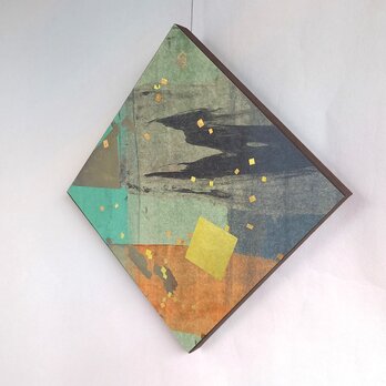 壁飾り　菱形「黒い影」