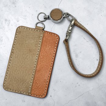 毎日に馴染む 手縫いの本革パスケース｜アラスカレザー ナチュラル×オレンジ｜リール付き