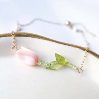 「チューリップ」ブレスレット 淡水パール クィーンコンクシェル ペリドット 天然石 8月誕生石 春 ピンク 14kgf