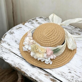 小花を散りばめた花冠と帽子のセット