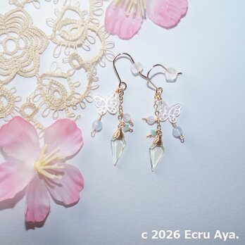 *春うらら*白蝶貝の蝶々が舞うピアス