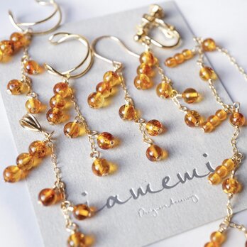 「みたらし団子」天然石 ピアス イヤリング アンバー 琥珀 和菓子 着物 和装 母の日 K18 樹脂 ノンホールピアス