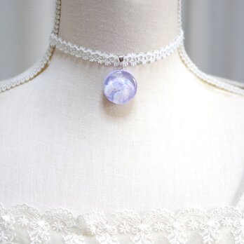 【受注製作】レジンアート　ラウンドモチーフとタティングレースとサテンリボンのチョーカー〈紫雲②〉25㎜