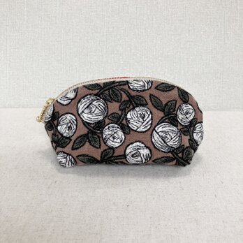 ポーチ　ラウンドポーチ　小物入れ　刺繍のバラ2