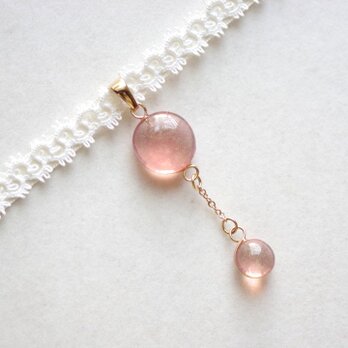 【受注製作】レジンアート　ラウンドモチーフとタティングレースとサテンリボンのチョーカー〈楽園に咲く〉