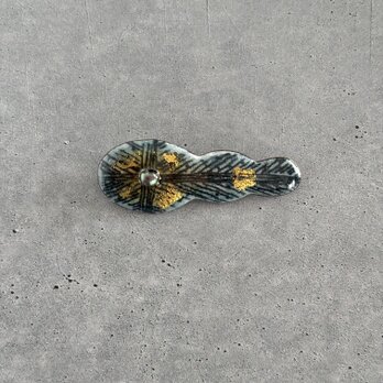 「彗星」（書割・a）七宝焼ブローチ