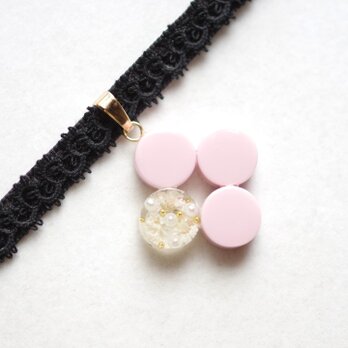 【受注製作】レジンアート　ラウンドモチーフとタティングレースとベルベットリボンのチョーカー〈丸を連ねて・花の便り〉