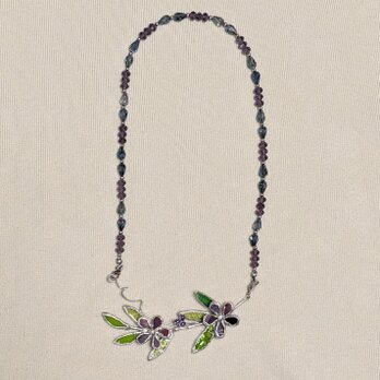 ステンドグラスのネックレス（花）
