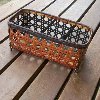 八ツ目編み調味料入れ（脚付き）