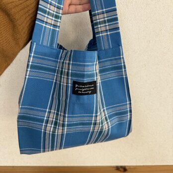 コンビニサイズエコバッグ　チェック　ブルー