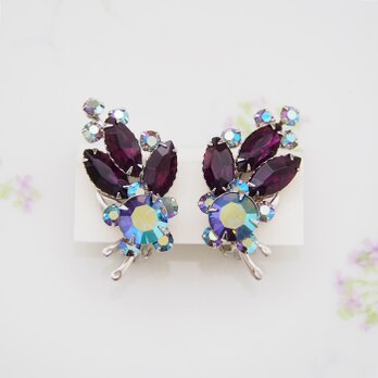 Unsigned Beauty　シルバートーン　パープル＆オーロララインストーン　リーフ　イヤリング / CJ6710