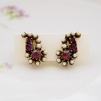 Unsigned Beauty　アンティークゴールドトーン　パープルラインストーン　フェイクパール　イヤリング　/CJ7253