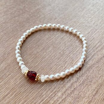 レッドローズ & パール スノーホワイトクリスタル ブレスレット