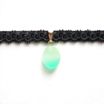 【受注製作】レジンアート　オーバルモチーフとタティングレースとベルベットリボンのチョーカー〈松籟〉