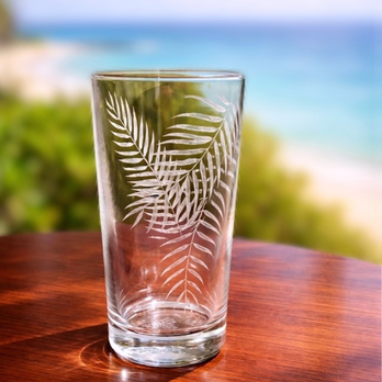 ヤシのタンブラー〜手彫りガラス