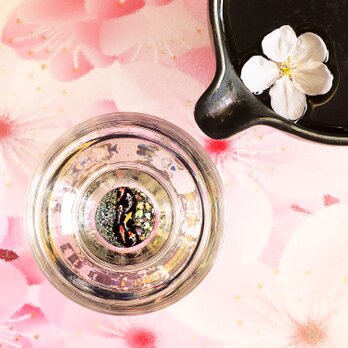 春の小川の鯉の酒盃