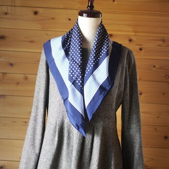 ヴィンテージスカーフ　YSL　ドット紺　ヨーロッパ古着　