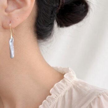 稀少なグレーケシパールピアス