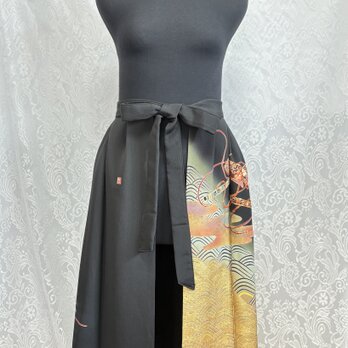 着物スカートエプロン　刺繍　留袖リメイク 天然素材　　031