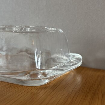 ドイツの古いガラスのバターケース　