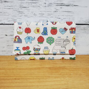 ぴったりが嬉しい！スリム通帳ケース  昭和レトロ柄