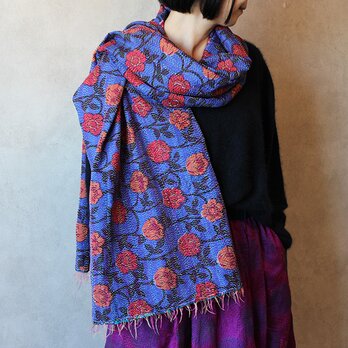 大判カンタ刺繍シルクストール