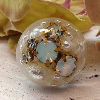 パールとビジューストーンの可愛いミニ帯留め