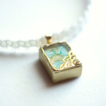 【受注製作】レジンアート　長方形モチーフとタティングレースとサテンリボンのチョーカー〈眠れるオフィーリア〉