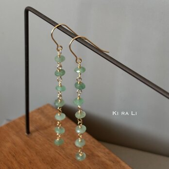 14KGF グリーンアベンチュリンの連なったピアス（イヤリング）
