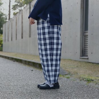 藍染タックパンツ（備後節織 二重弁慶）