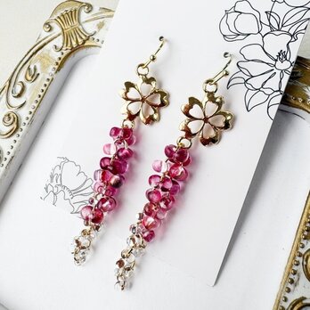 大人のチェコビーズ・春ピンク・揺れるしだれ桜ピアス4