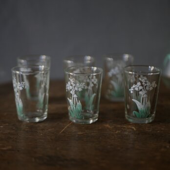 在庫→４すずらん　スズラン　小さなリキュールグラス　フランスアンティーク　ヴィンテージ