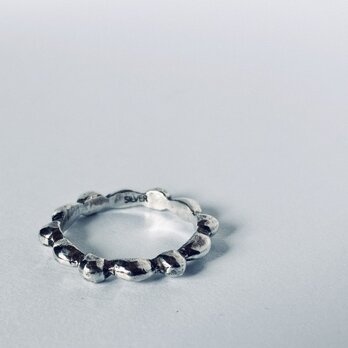 小石が連なるような、リング。— すり出し / SV925 / サイズ12 / 1点もの