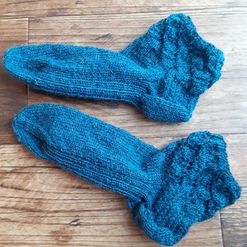 REGIA毛糸 透かし編みソックス