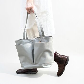 A4サイズも入る撥水加工ナイロントートバッグ　MARKT：グレー＜受注製作＞