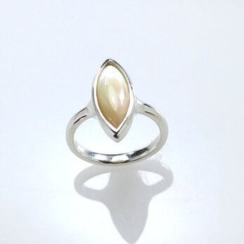 Sv925 夜光貝リング(マーキスカボション)