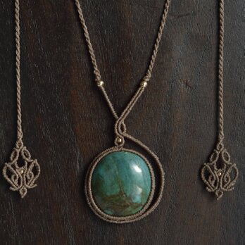 【母なる地球】チベット産天然ターコイズ　マクラメデザインネックレス