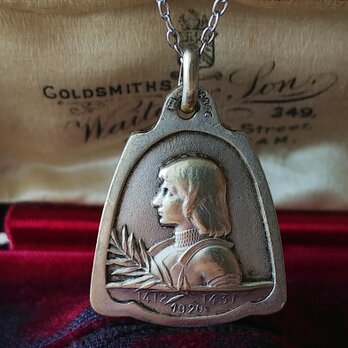 フランス アンティーク　ジャンヌダルク／ドンレミ　ネックレス