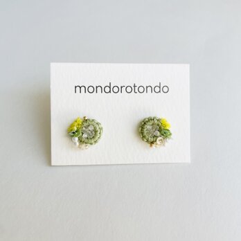 garden 小さな花冠 ／ピアス／ SUS316Lｻｰｼﾞｶﾙｽﾃﾝﾚｽ／ライトグリーン p1