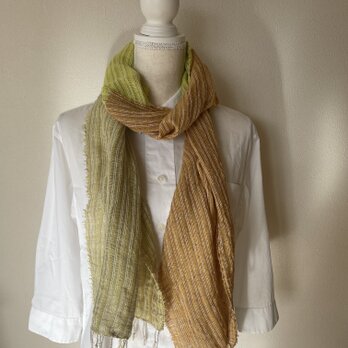 シトラスカラーのストール