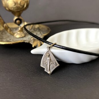 [奇跡のメダイ] Asymmetry - 革紐necklace