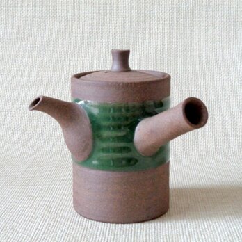 注器（青磁釉a）