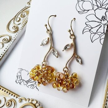 大人のチェコビーズ・1輪のプレゼントピアス17