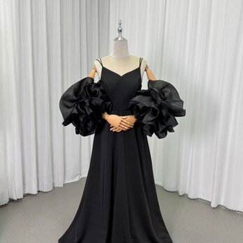 パーティードレス キャミソール ブラック フリル袖 高級イタリアサテン 細見えシルエット ファスナー 二次会