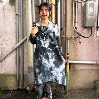 タイダイ染め ヘンリーネックワンピース ブラック ムラ染め HD25-92