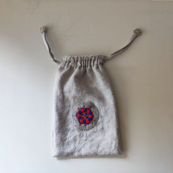 ハンガリー　ブジャークの刺繍　リネン巾着 No.1